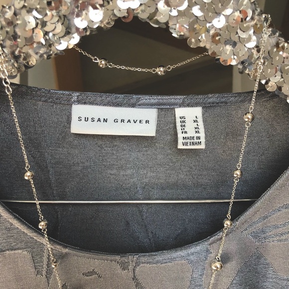 Susan Graver Silver Metallic Print Dressy Long Sleeve Top With Ruching Cinch Tie - Picture 6 of 6